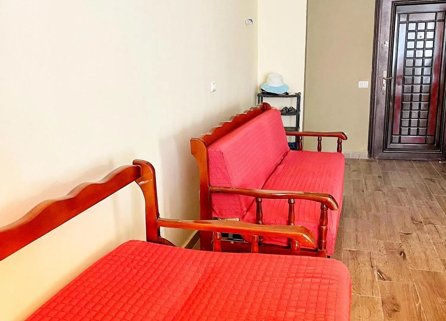Emperius Beach Room Δυρράχιο Αλβανία